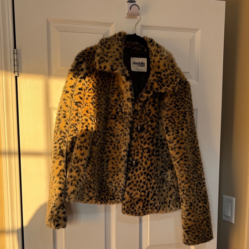 Charlotte Russe Animal Print Teddy Jacket